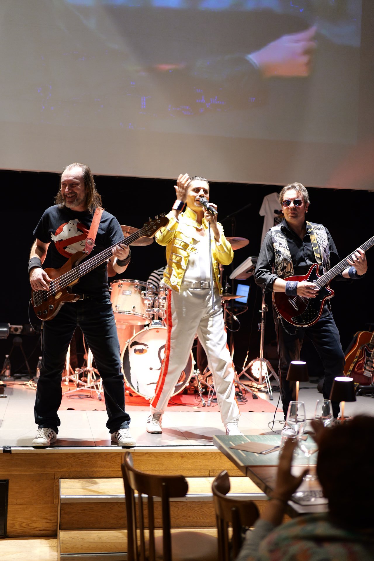 Queen Vision Band - Tributo ai Queen - Momento dell'evento Queen Vision Band - Tributo ai Queen all'Osteria Passatelli - Foto 15
