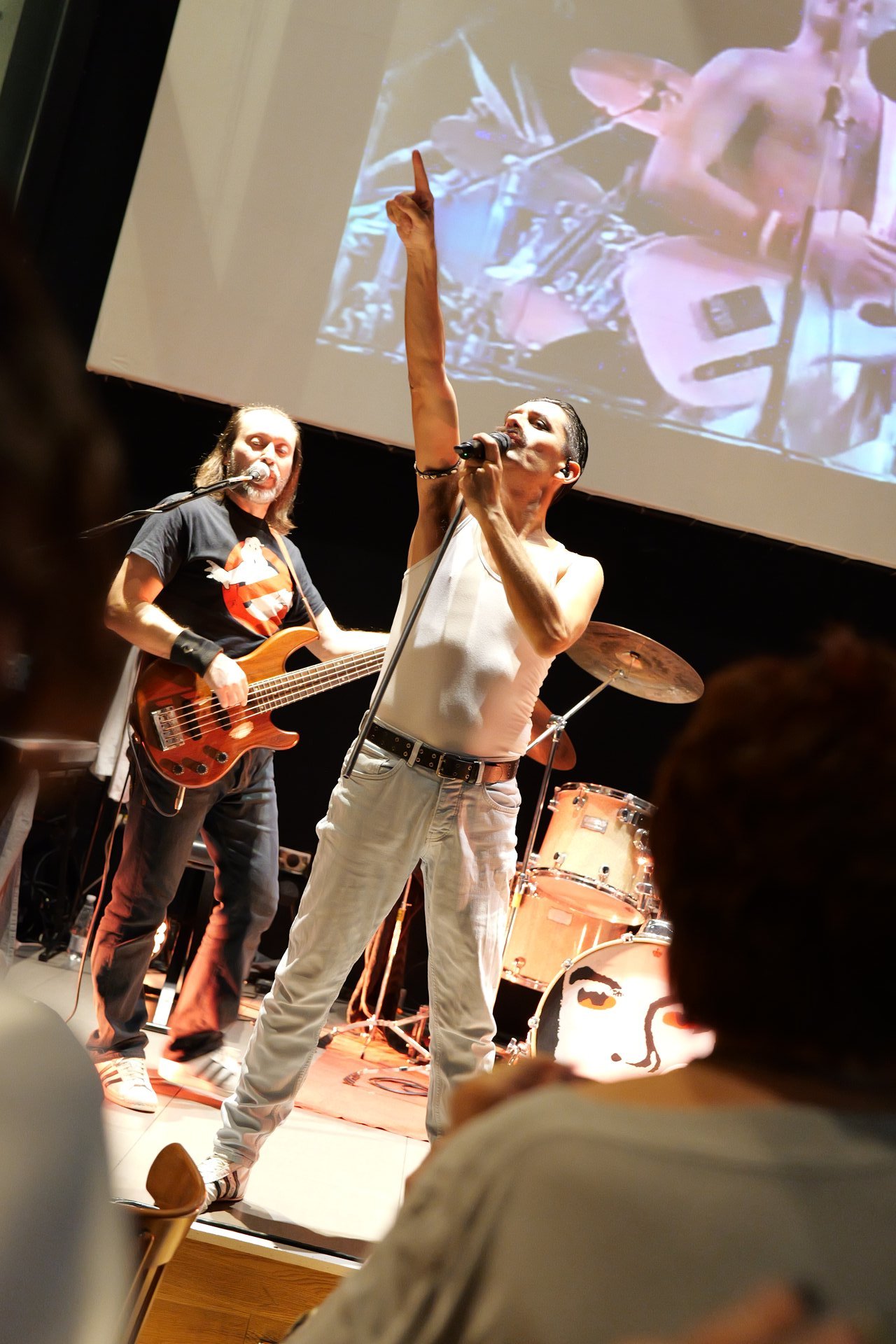 Queen Vision Band - Tributo ai Queen - Momento dell'evento Queen Vision Band - Tributo ai Queen all'Osteria Passatelli - Foto 37