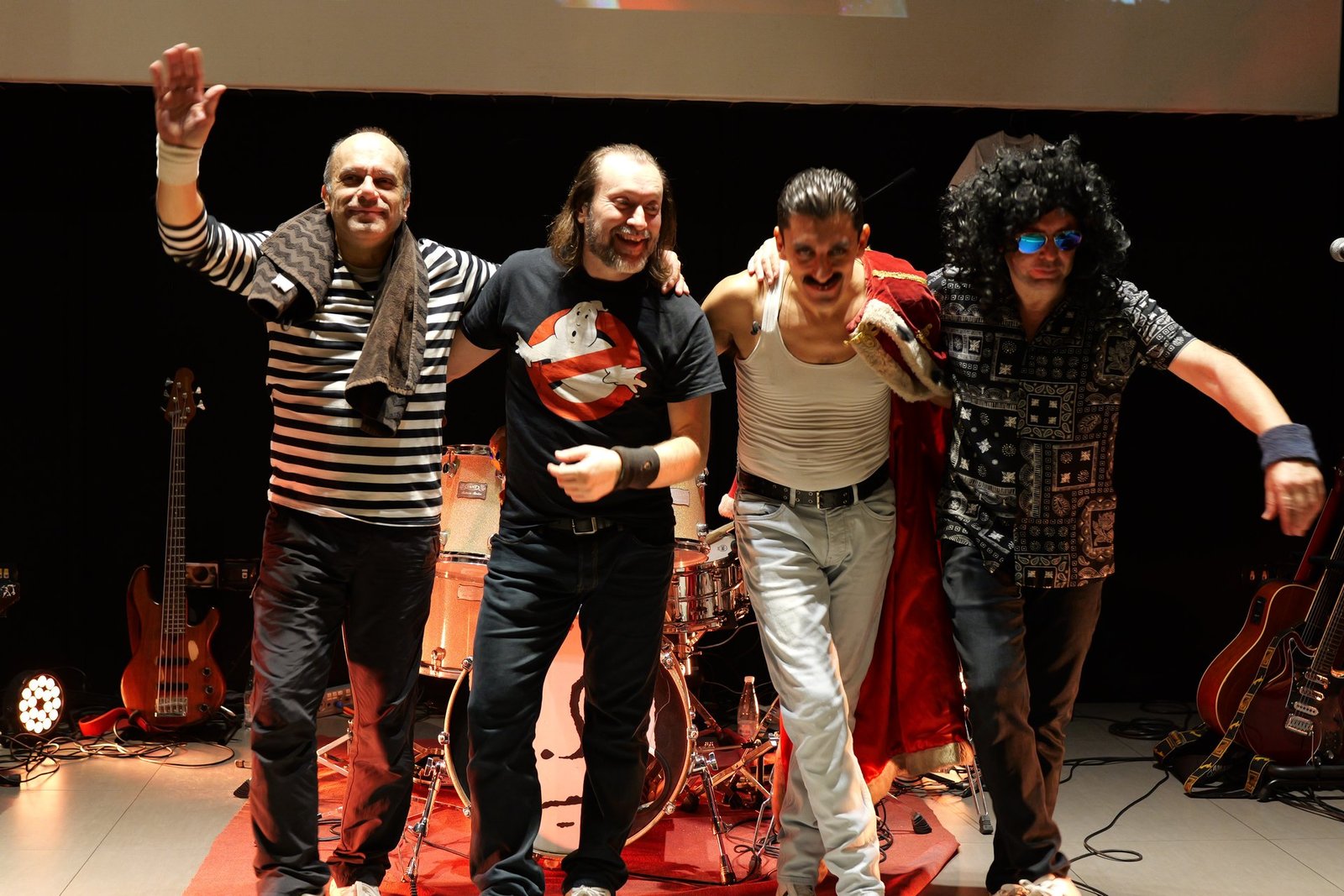 Queen Vision Band - Tributo ai Queen - Momento dell'evento Queen Vision Band - Tributo ai Queen all'Osteria Passatelli - Foto 43